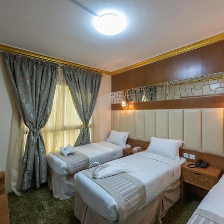 Grand Zowar Hotel 麦地那 外观 照片